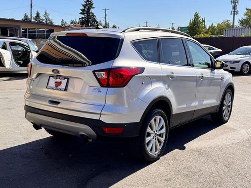 Ingot Silver 2019 Ford Escape SEL