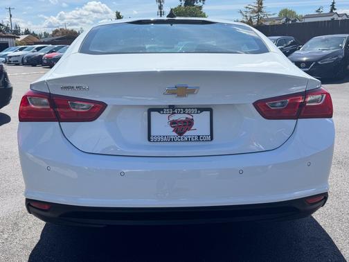 Summit White 2023 Chevrolet Malibu LS