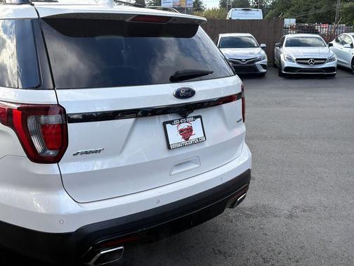 2016 Ford Explorer Sport