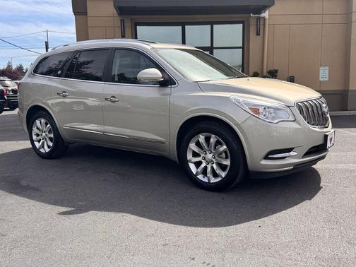Champagne Silver Metallic 2014 Buick Enclave Premium