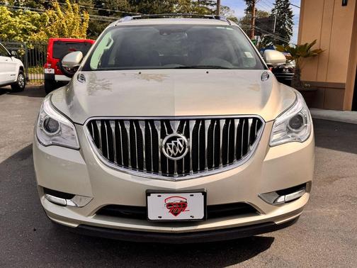 Champagne Silver Metallic 2014 Buick Enclave Premium