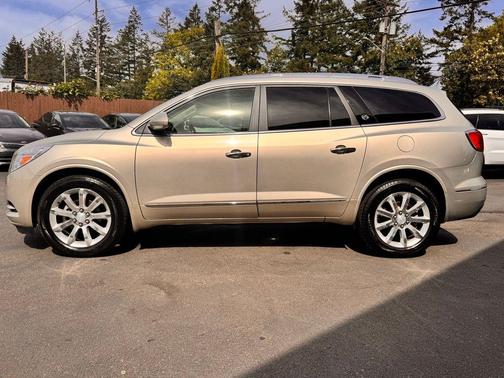 Champagne Silver Metallic 2014 Buick Enclave Premium
