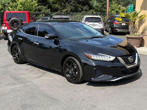 Super Black 2021 Nissan Maxima 3.5 SV