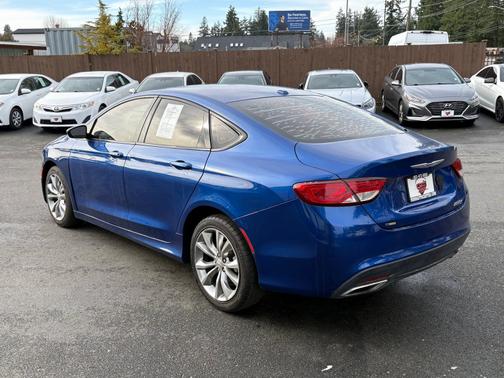 Vivid Blue Pearlcoat 2015 Chrysler 200 S