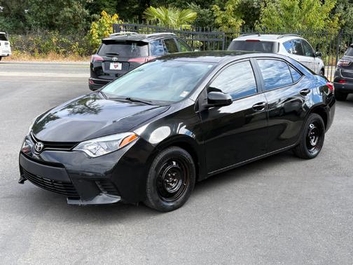 Black Sand Pearl 2016 Toyota Corolla LE
