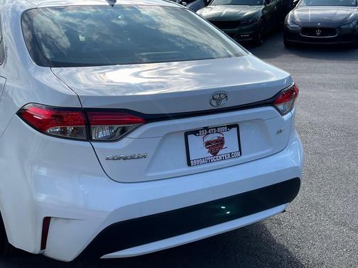 2020 Toyota Corolla LE