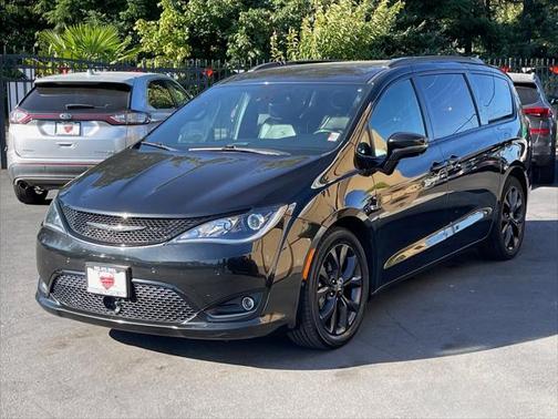 2020 Chrysler Pacifica Limited