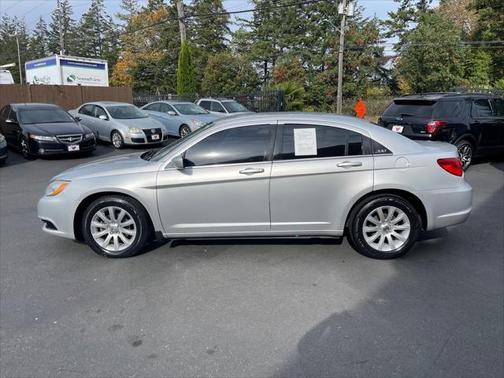 2012 Chrysler 200 Touring
