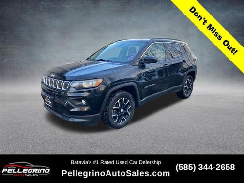 Diamond Black Crystal Pearlcoat 2022 Jeep Compass Latitude