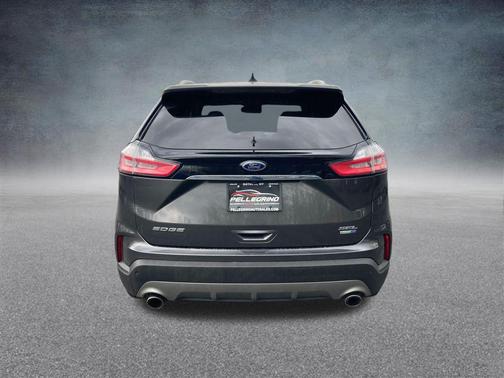 Magnetic Metallic 2019 Ford Edge SEL