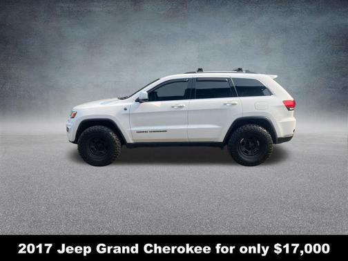 2017 Jeep Grand Cherokee Laredo