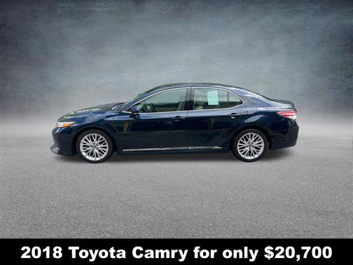2018 Toyota Camry XLE