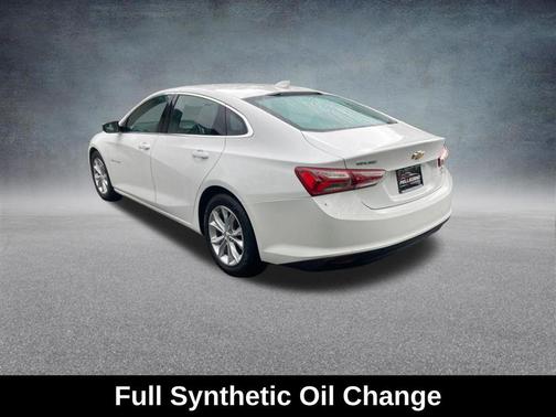Summit White 2022 Chevrolet Malibu FWD LT