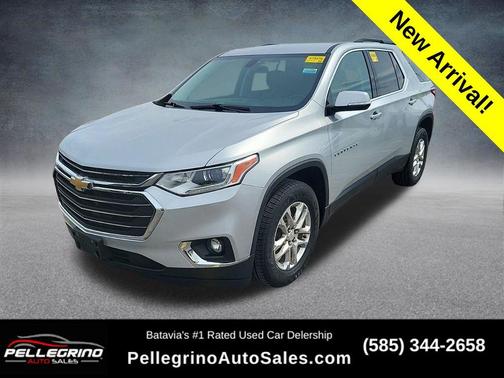 Silver Ice Metallic 2019 Chevrolet Traverse LT Cloth