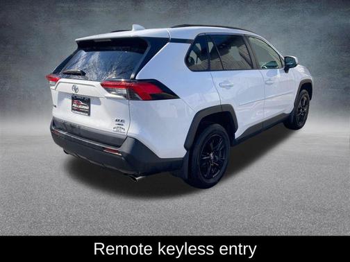 Super White 2020 Toyota RAV4 XLE
