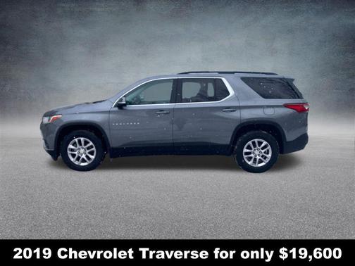 2019 Chevrolet Traverse LT Cloth