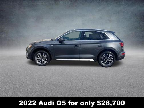 2022 Audi Q5 45 S line Premium Plus
