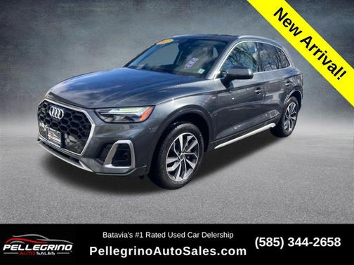 2022 Audi Q5 45 S line Premium Plus