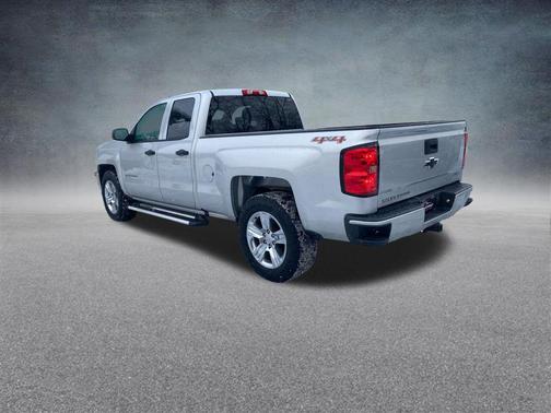 2017 Chevrolet Silverado 1500 Custom