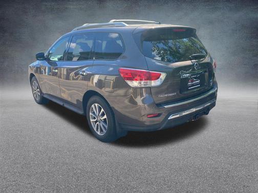 2016 Nissan Pathfinder SV