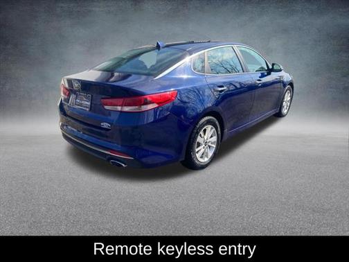 2017 Kia Optima LX