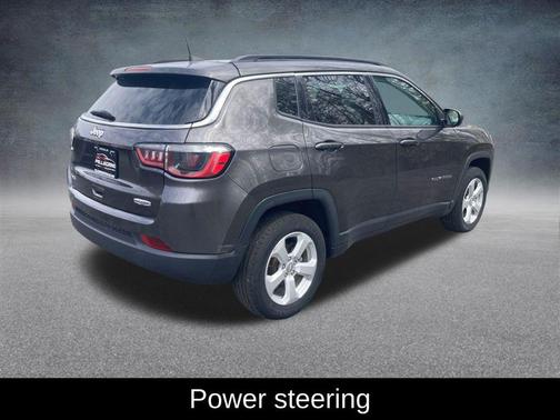 Granite Crystal Metallic Clearcoat 2021 Jeep Compass Latitude