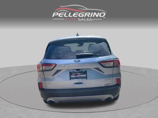 Iced Blue Silver Metallic 2022 Ford Escape SE