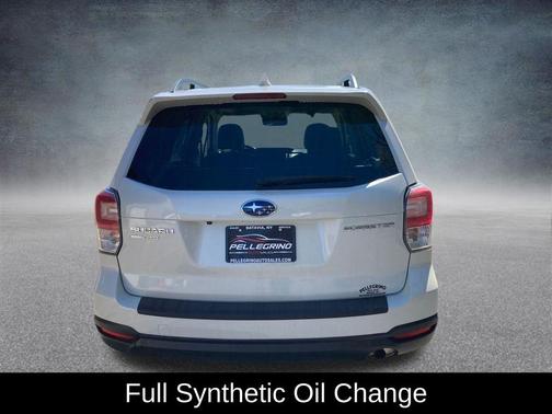 Crystal White Pearl 2018 Subaru Forester 2.5i Limited