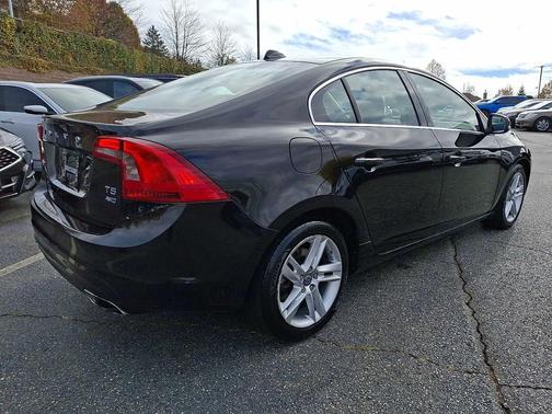 2015 Volvo S60 T5 Platinum