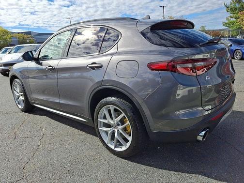 2019 Alfa Romeo Stelvio Ti Sport
