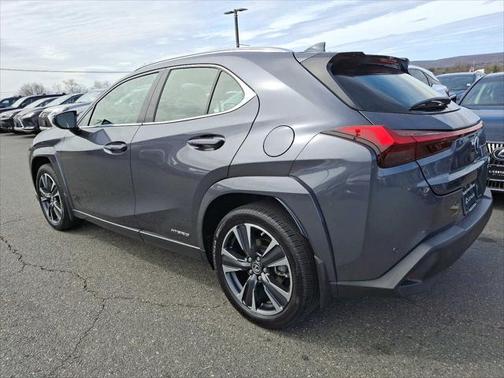 2022 Lexus UX 250h Base