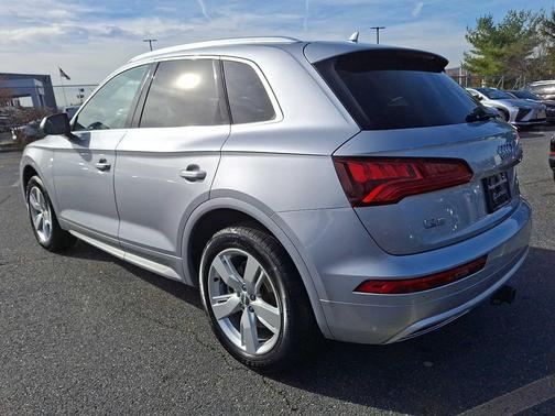 2018 Audi Q5 2.0T Premium Plus