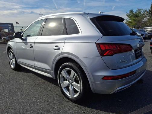 2018 Audi Q5 2.0T Premium Plus