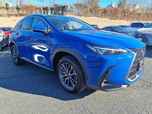 2025 Lexus NX 350 Premium