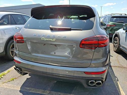 2016 Porsche Cayenne E-Hybrid S
