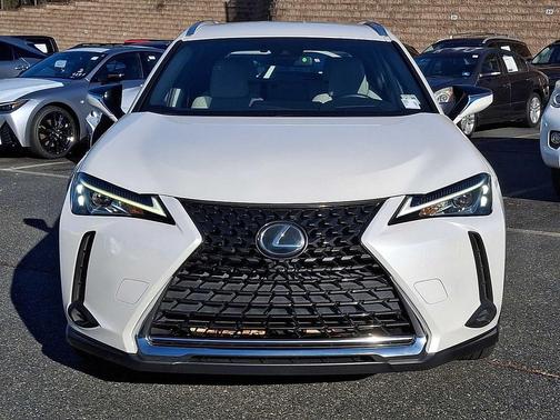 2022 Lexus UX 200 Base
