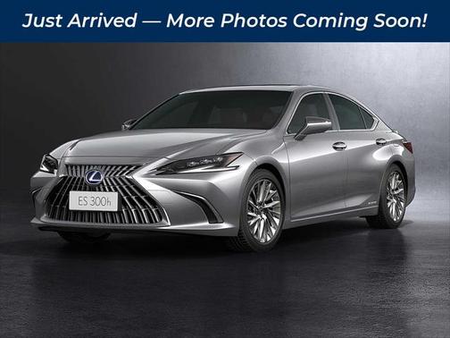 2022 Lexus ES 300h Luxury