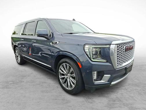 Dark Sky Metallic 2021 GMC Yukon XL Denali