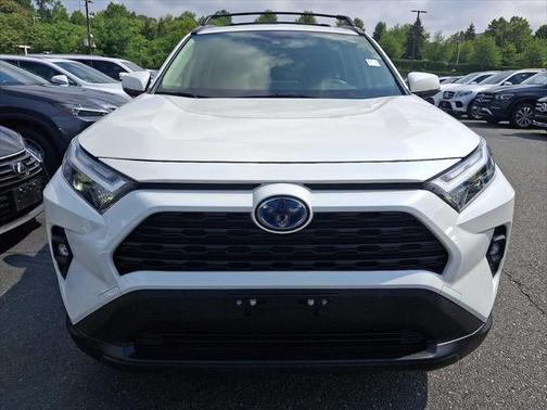 2022 Toyota RAV4 Hybrid XLE Premium
