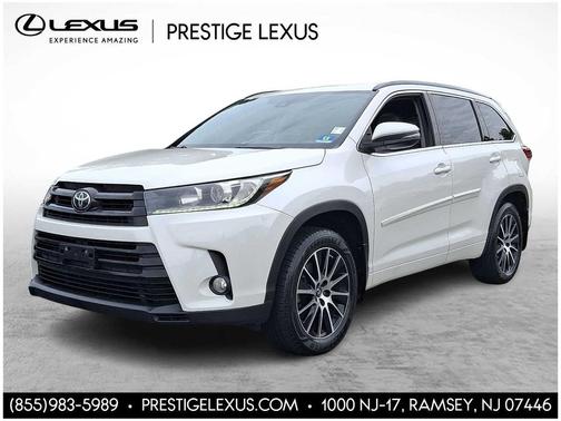 Blizzard Pearl 2018 Toyota Highlander SE