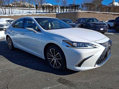 2023 Lexus ES 350 Base