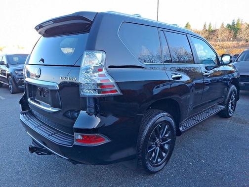 Black Onyx 2023 Lexus GX 460 Premium