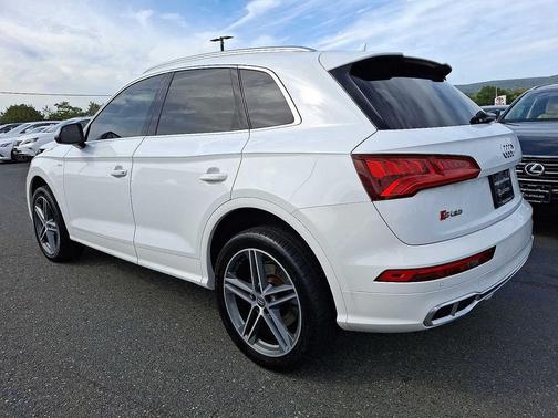 2018 Audi SQ5 3.0T Premium Plus