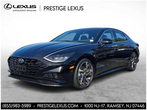 Onyx Black 2023 Hyundai SONATA SEL Plus