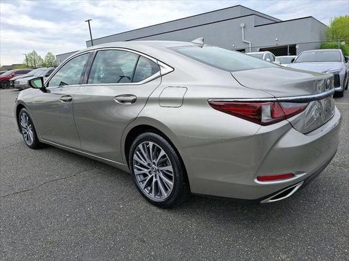 2019 Lexus ES 350 Luxury