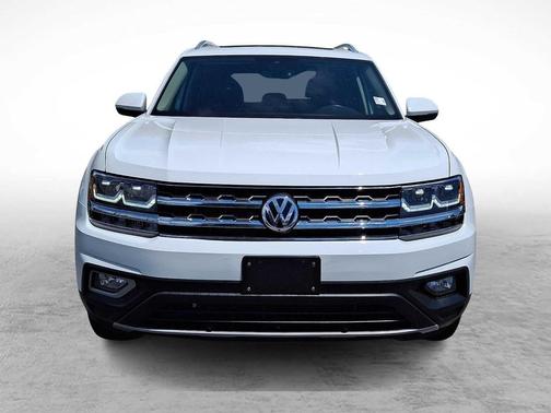 Pure White 2019 Volkswagen Atlas 3.6L SEL Premium