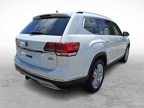 Pure White 2019 Volkswagen Atlas 3.6L SEL Premium