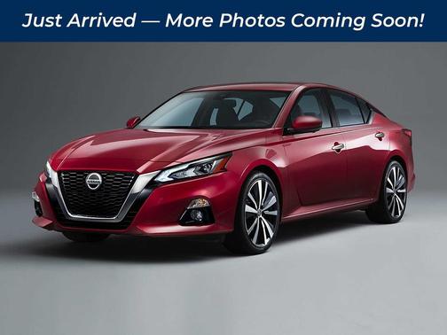 2022 Nissan Altima SR Intelligent AWD