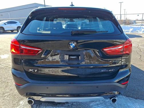 2021 BMW X1 xDrive28i