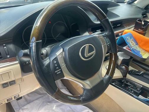 2014 Lexus ES 350 Base